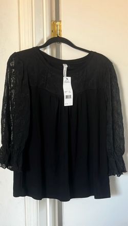 Black On Black Lace, PXL