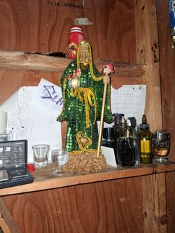 Ocupo Veladores De La Santa Muerte 