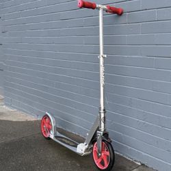 Razor A5 Lux Scooter - Sliver & Pink