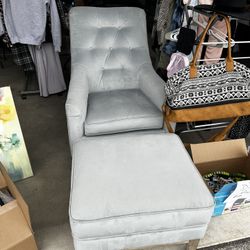 Lazy Boy Marietta Chair 