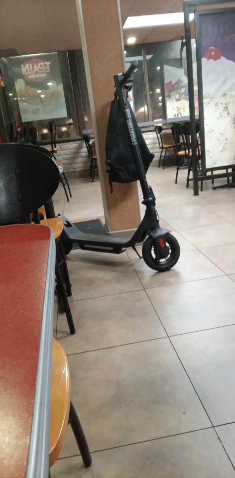 Phantom A10 Scooter 🛴