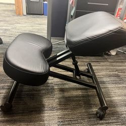 Ergonomic Kneeling Chair