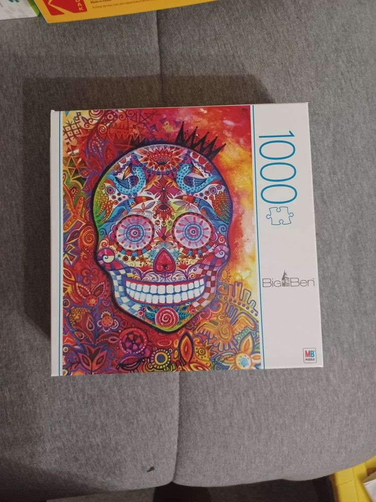 1000 PIECE PUZZLES $14 EACH