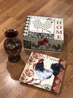Rooster Decor
