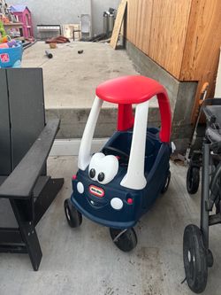 Little Tikes Cozy Coupe Ride-On Toy Car