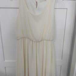 Women’s White Dress L
