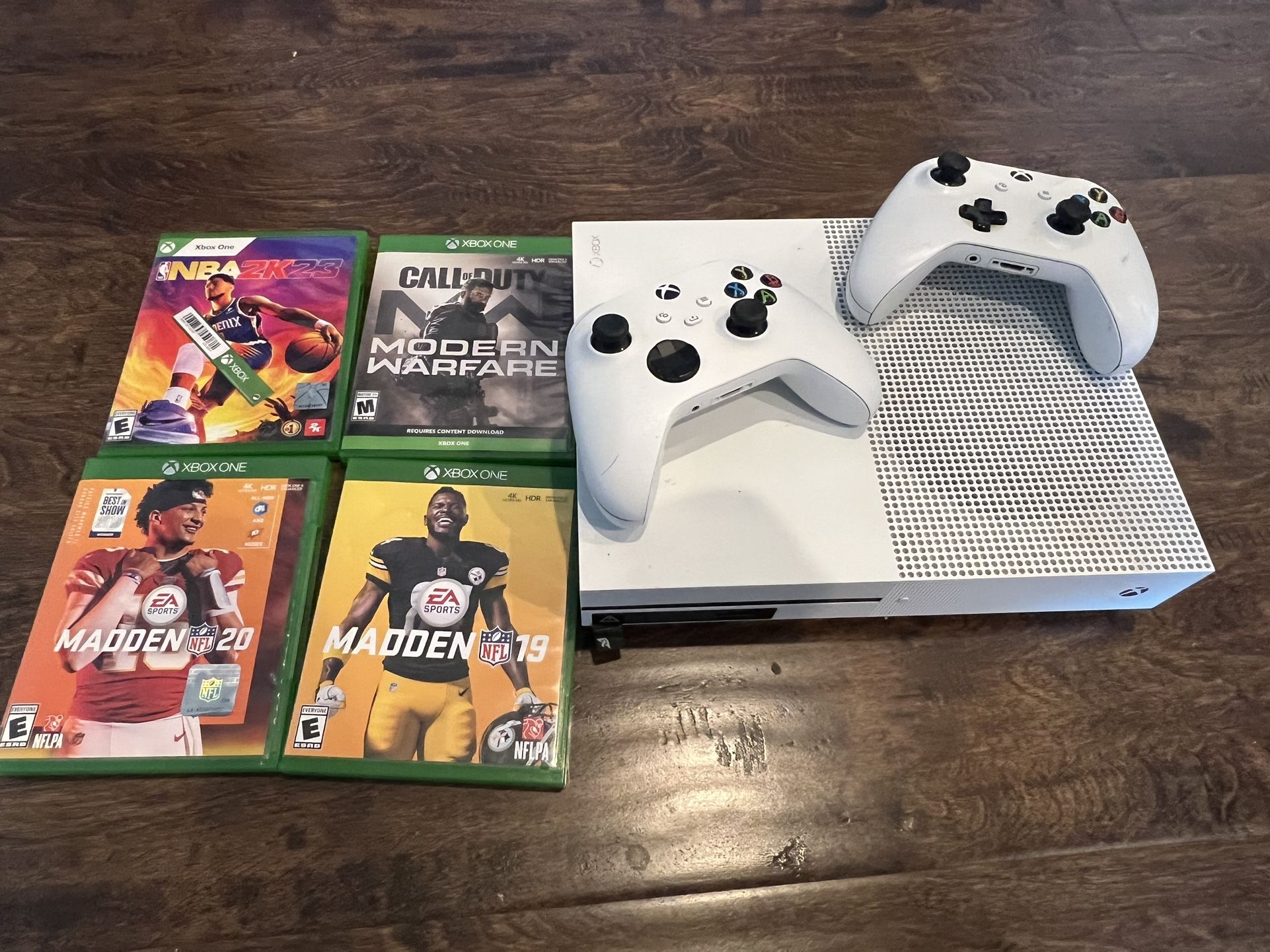 Xbox One S