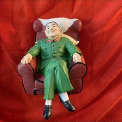Rare! Chairman Deng Xiaoping sitting in chair fugurine statue. collectible
