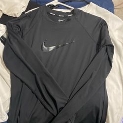 Nike Swim Long Sleeve