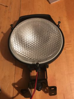Spot light brand new fits 99 Jeep Wrangler