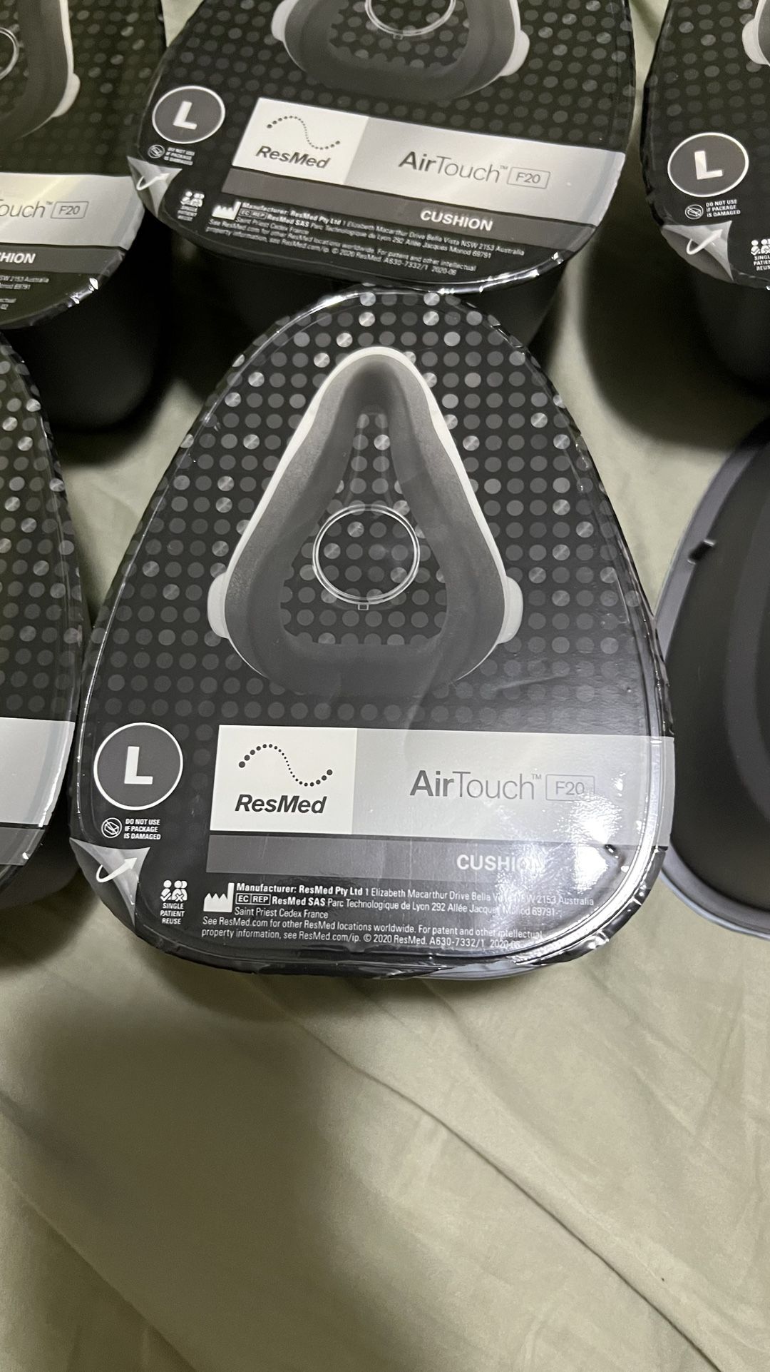 Brand New ResMed AirTouch F20 Cushion - Size L