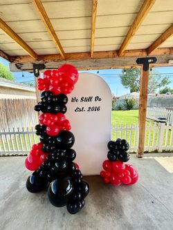 Balloon arch