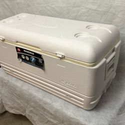 Igloo Cooler