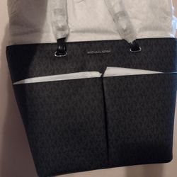 Authentic MK Tote Bag for Sale in City Of Industry, CA - OfferUp