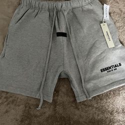 Dark oat essentials shorts