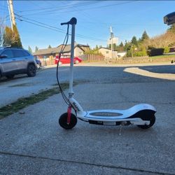 ELECTRIC SCOOTER RAZOR E200