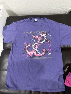 Girls Tshirt Size Small