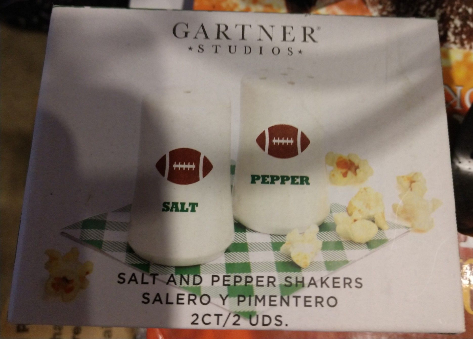 Football salt and pepper shakers, new