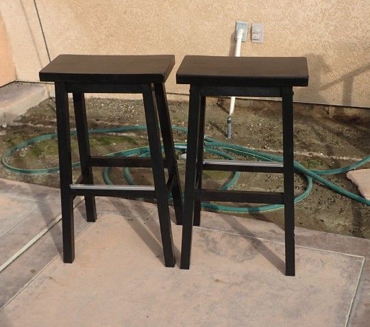 New Set of 2 Solid Wood Saddle-Seat Bar Height Stool - 29-Inch Height - Black