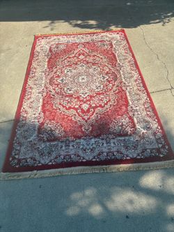 Turkish Silk Road Area Rug – Made in Turkey