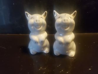 Cute Small Saltand Pepper Shackers