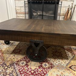 RAILROAD CART INDUSTRIAL HARDWARE COFFEE TABLE