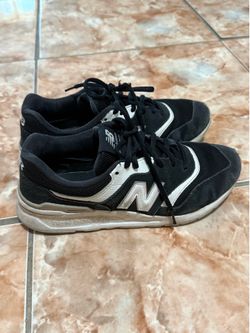 New Balance Black Shoes