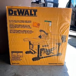 DEWALT 15 Amp Corded 8-1/4 in. Compact Portable Jobsite Tablesaw (Stand Not Included)