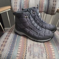 Columbia Boots