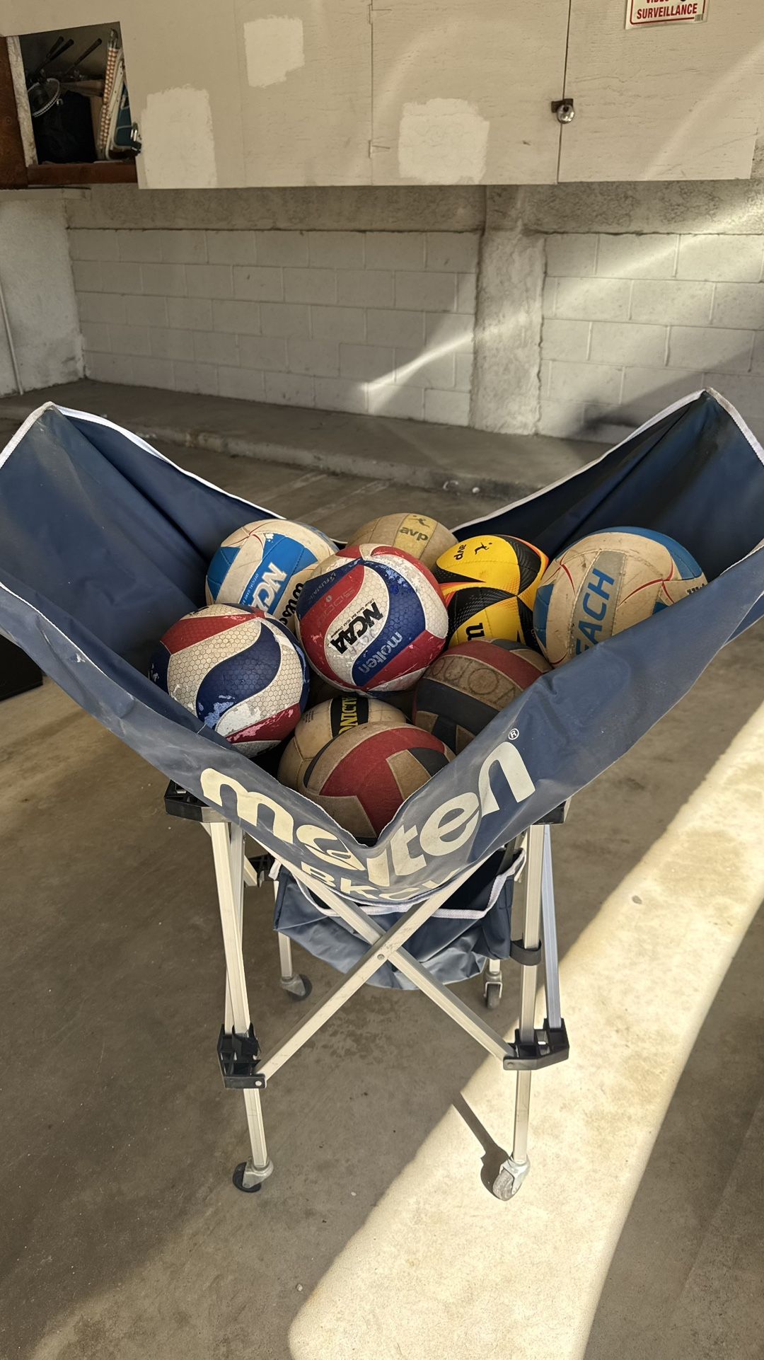 Volleyball cart