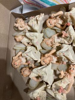 Ceramic sweet 15/16 dolls 27 total