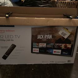 32’ LED Fire TV