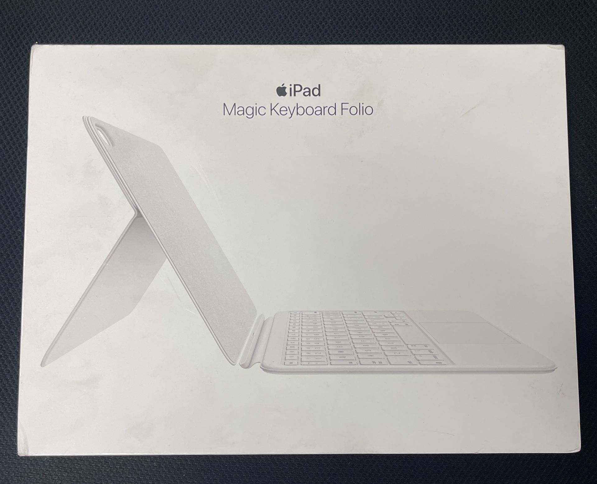 iPad Magic Keyboard Folio
