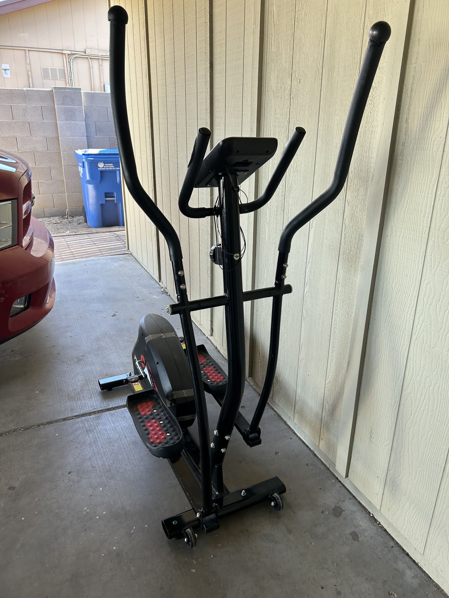 Elliptical fitness machine