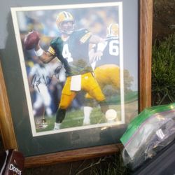 Signed Brett Favre Pictures