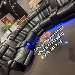 🙋‍♀️ Reclining Sectional Sofa 👉Furniture Queen Bedrooms, Dining Table Sets Avail 