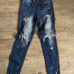 Fashion Nova Distressed Dark Blue Women's Slim Jeans