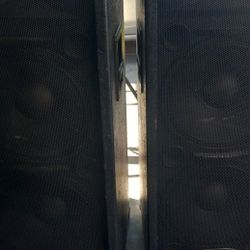 DJ EQUIPMENT MUST SELL