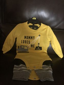 Carters 6month baby 3 piece