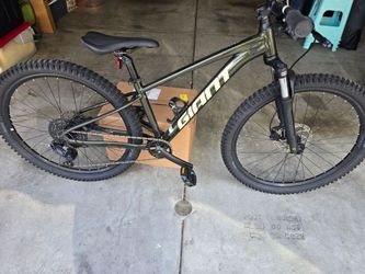 Giant Talon  xs