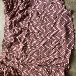 Used Mahina skirt, size large