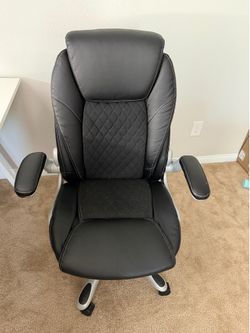 Desk chair