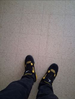 Jordan 4