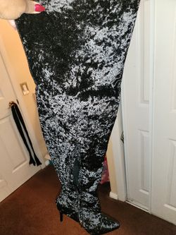 Stilettos Velvet Knee High Boots