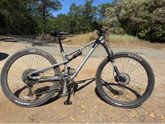 Co-op DRT 3.1 2023 full suspension bike