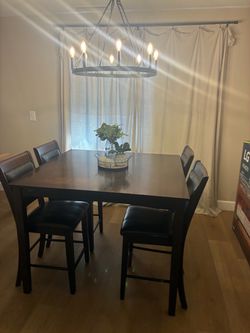 Dining set