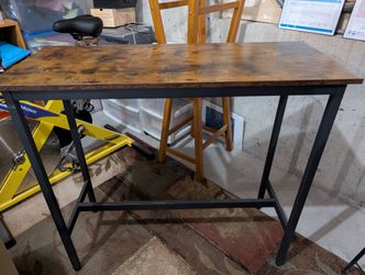 Bar table