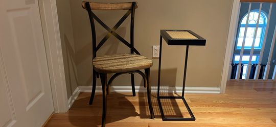 Accent chair and side table