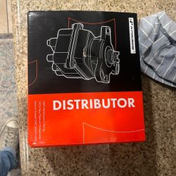 Distributor