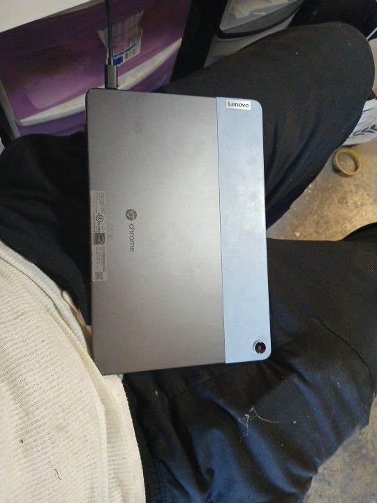Lenovo Chromebook Duet